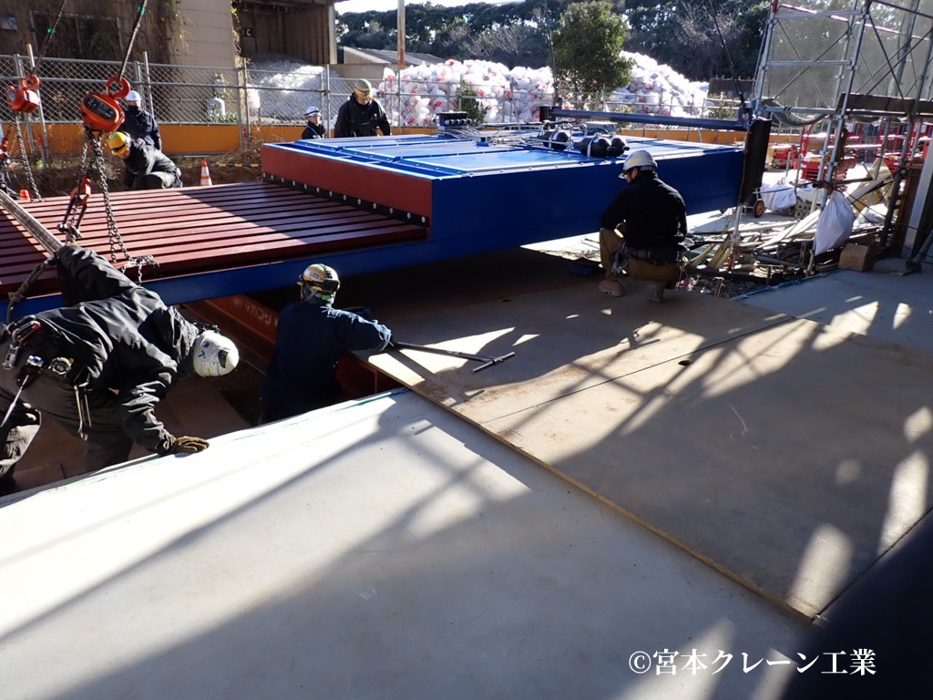 宮本クレーン工業施工実績写真（鹿島可燃ゴミ中継センター）