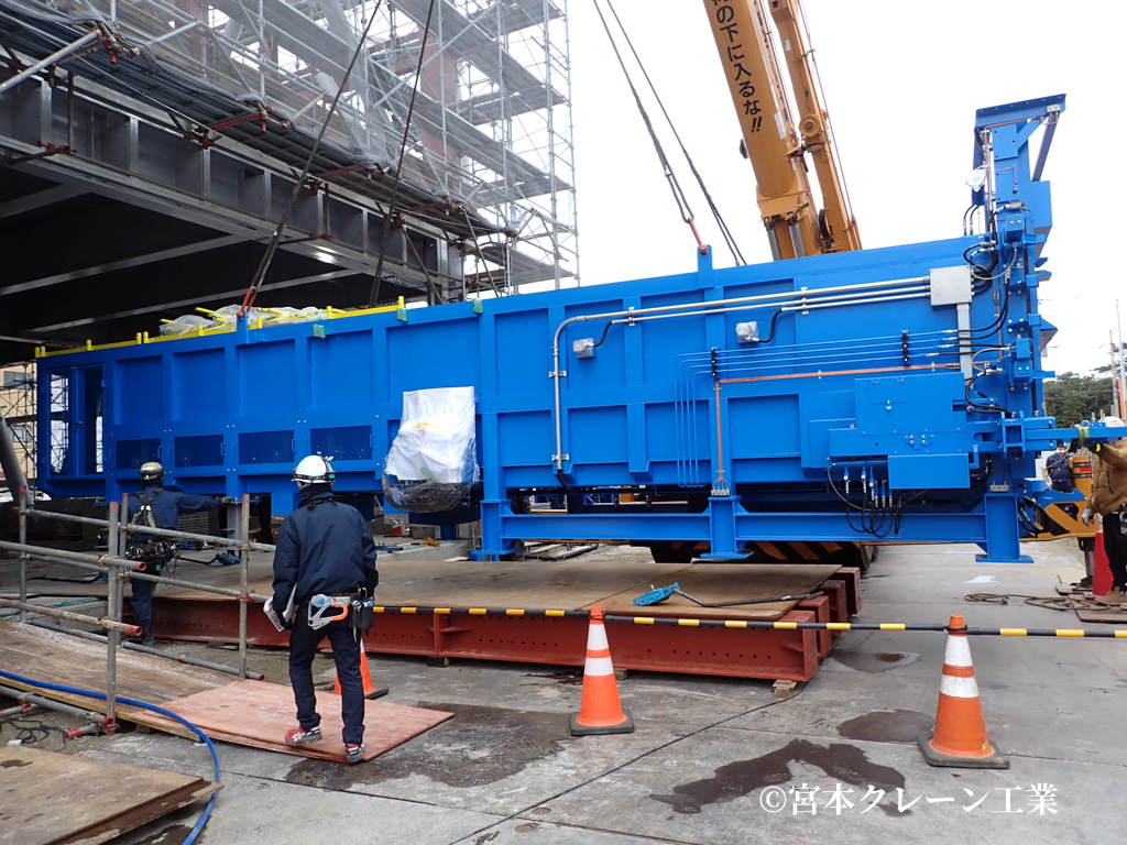 宮本クレーン工業施工実績写真（鹿島可燃ゴミ中継センター）